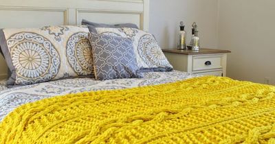 Cozy Chunky Cable Knit Throw Blanket