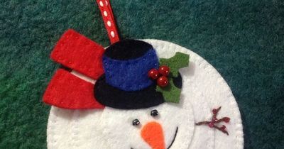 Felt snowman Christmas hanging ornament